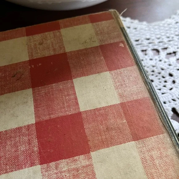 3/$15 Vintage Cookbook - Picture 7 of 15